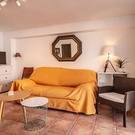 Apartment Super A Un Paso Del Mar Oliva