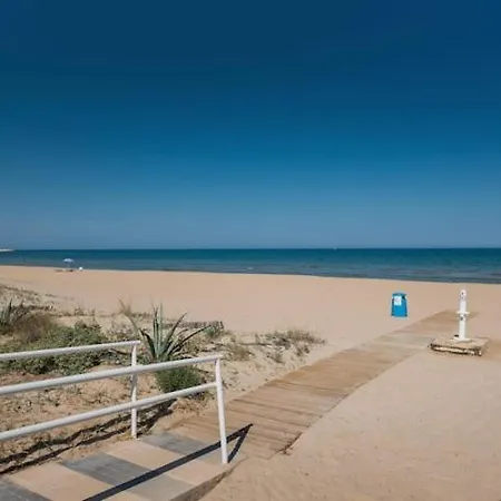아파트 Super A Un Paso Del Mar